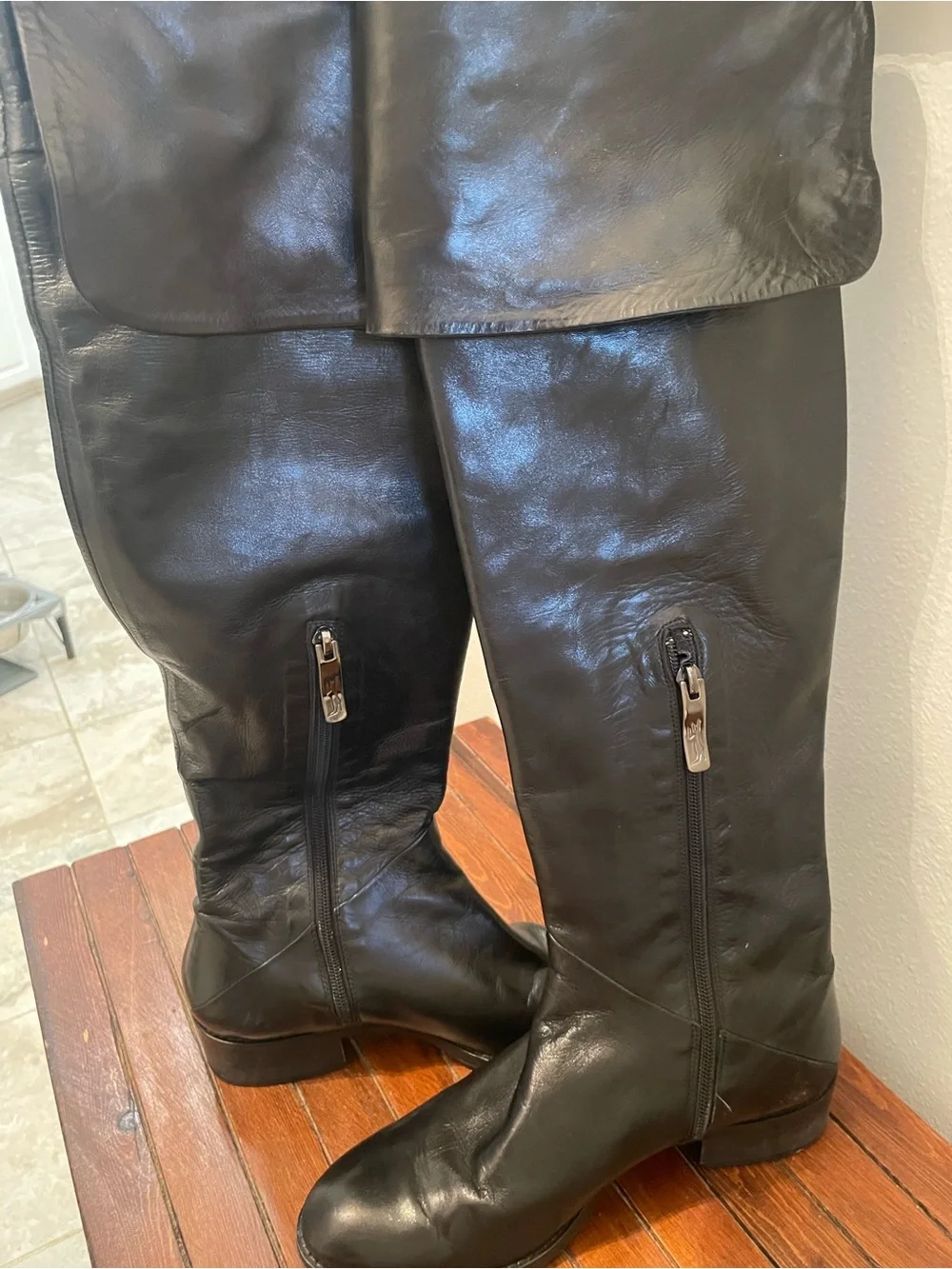 Lorenzo Masiero Black Leather Riding Boots Over-the-Knee Folded Cuff Boots